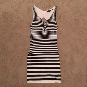 Stripped fitted dress